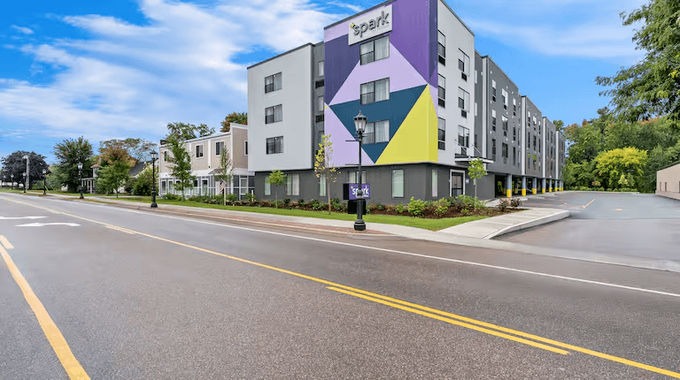 Spark by Hilton, Essex Junction — exterior